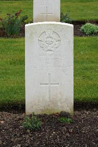 Harrogate (Stonefall) Cemetery - Davies, John Cecil